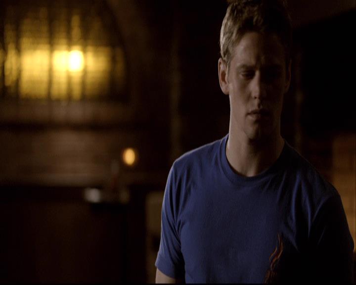 VampireDiariesWorld-dot-org_2x14CryingWolf2153.jpg