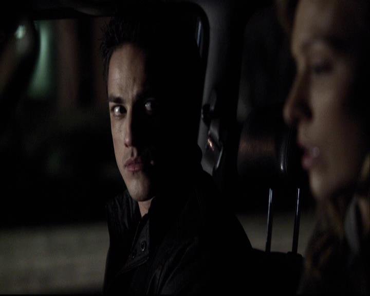 VampireDiariesWorld-dot-org_2x14CryingWolf2203.jpg