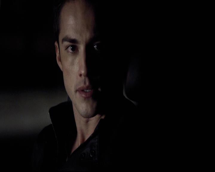 VampireDiariesWorld-dot-org_2x14CryingWolf2215.jpg