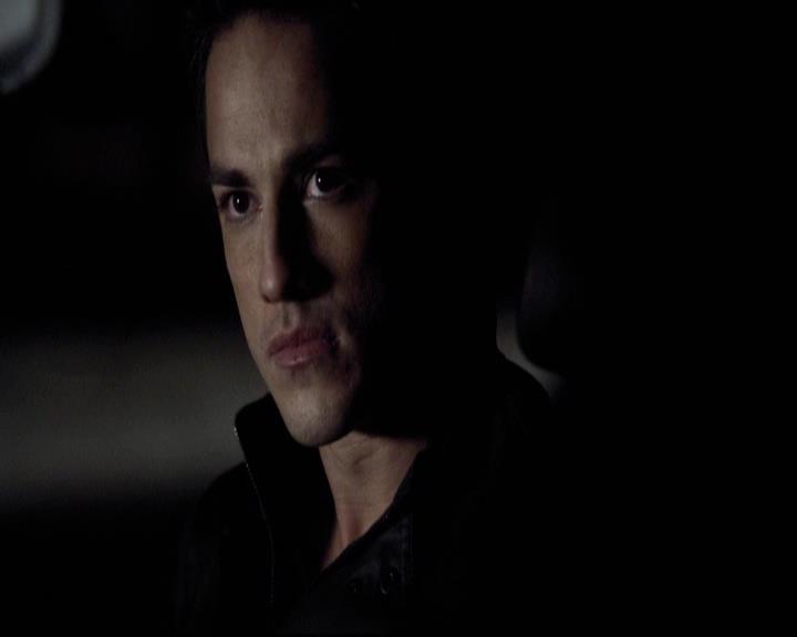 VampireDiariesWorld-dot-org_2x14CryingWolf2217.jpg