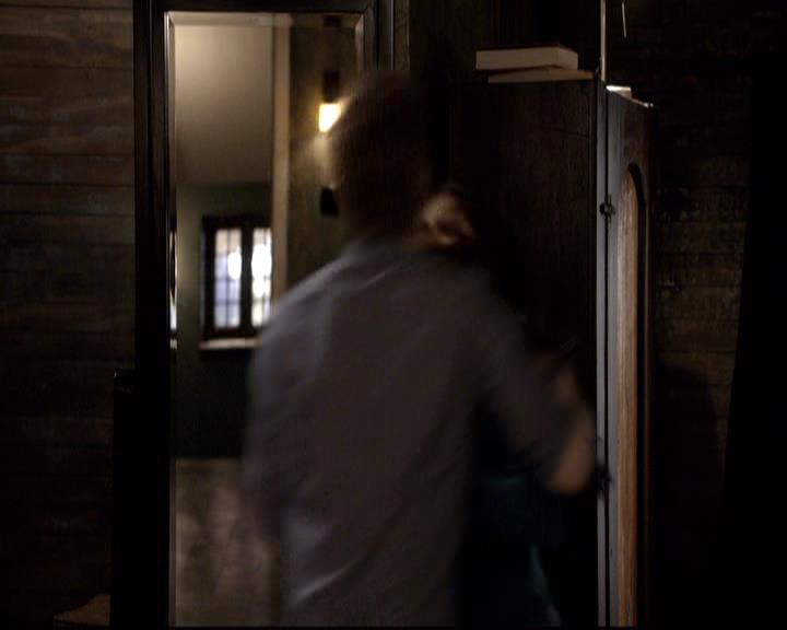 VampireDiariesWorld-dot-org_2x16TheHouseGuest0057.jpg