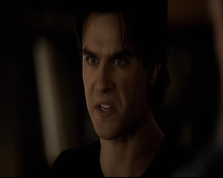 VampireDiariesWorld-dot-org_2x16TheHouseGuest0111.jpg