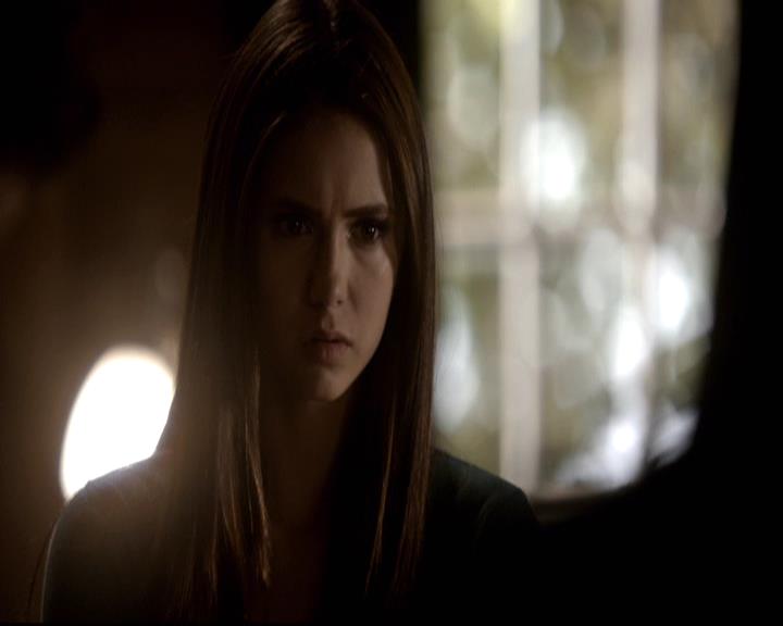 VampireDiariesWorld-dot-org_2x16TheHouseGuest0118.jpg