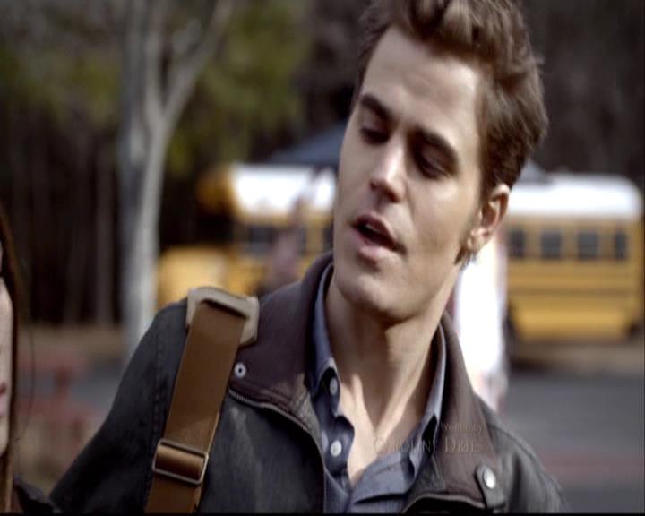 VampireDiariesWorld-dot-org_2x16TheHouseGuest0209.jpg