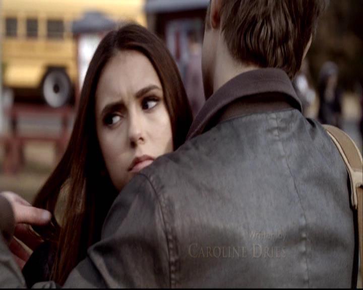 VampireDiariesWorld-dot-org_2x16TheHouseGuest0211.jpg