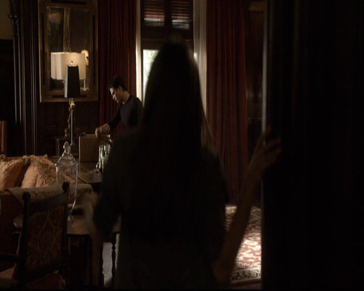 VampireDiariesWorld-dot-org_2x16TheHouseGuest0456.jpg