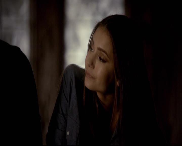 VampireDiariesWorld-dot-org_2x16TheHouseGuest0469.jpg