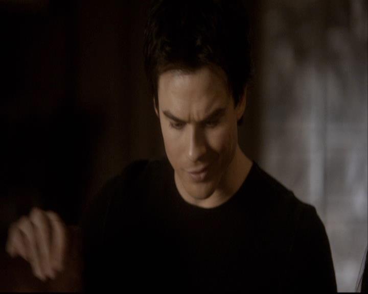 VampireDiariesWorld-dot-org_2x16TheHouseGuest0470.jpg