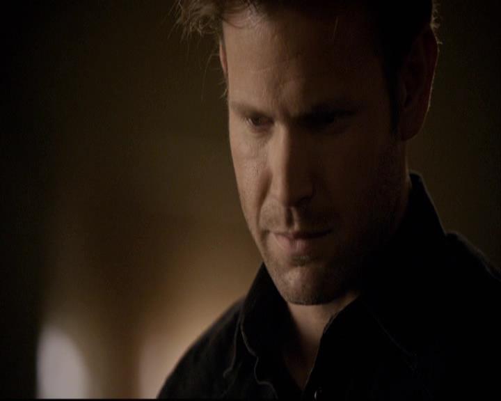 VampireDiariesWorld-dot-org_2x18TheLastDance0100.jpg