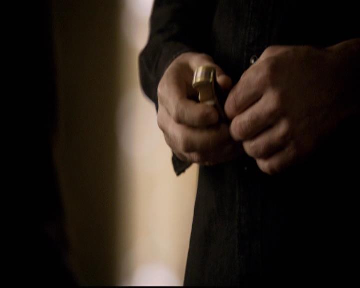 VampireDiariesWorld-dot-org_2x18TheLastDance0102.jpg