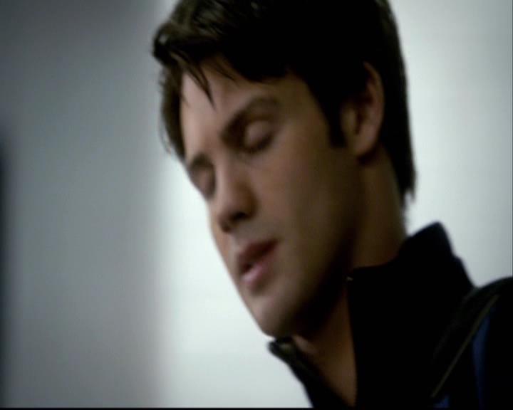 VampireDiariesWorld-dot-org_2x18TheLastDance0514.jpg