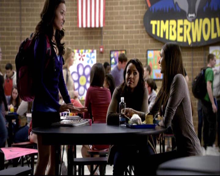 VampireDiariesWorld-dot-org_2x18TheLastDance0530.jpg