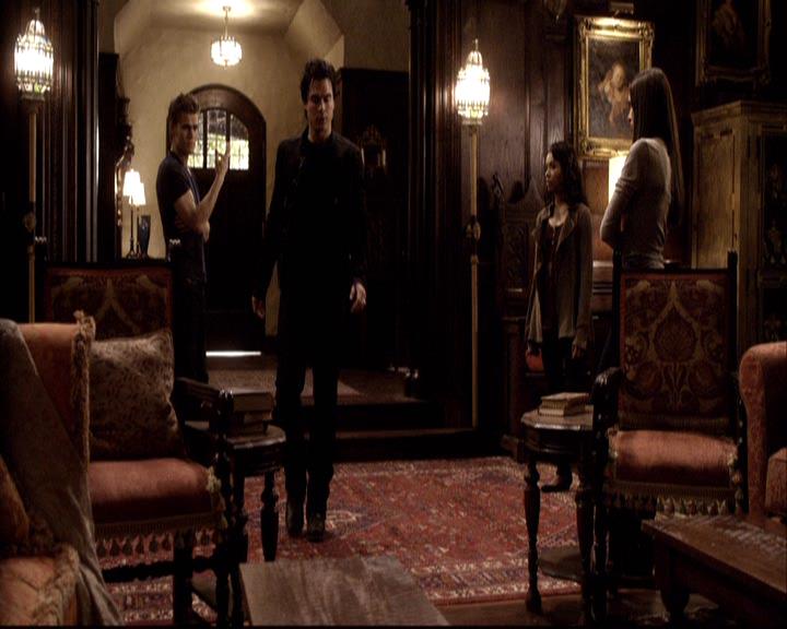 VampireDiariesWorld-dot-org_2x18TheLastDance0569.jpg