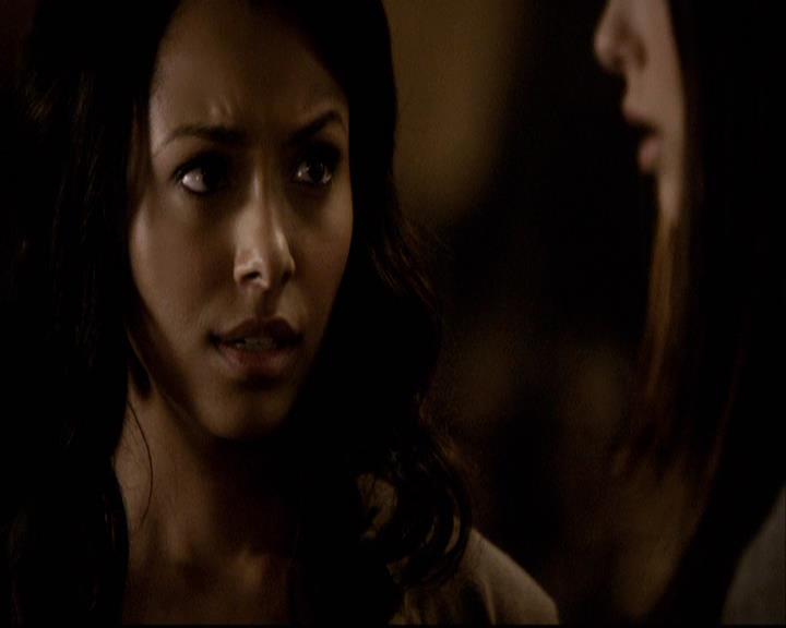 VampireDiariesWorld-dot-org_2x18TheLastDance0624.jpg