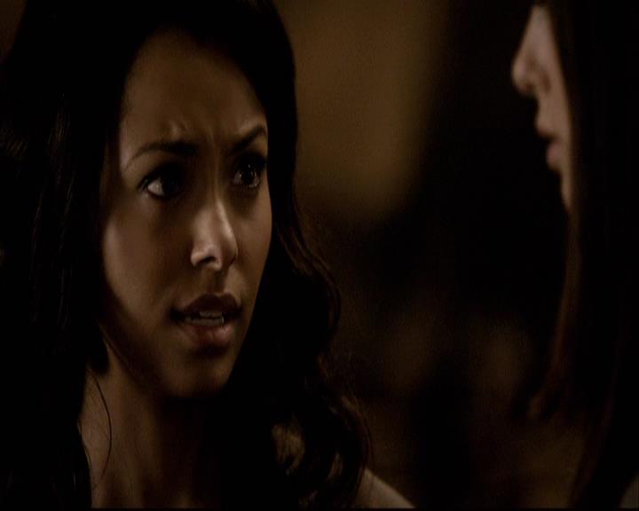 VampireDiariesWorld-dot-org_2x18TheLastDance0625.jpg