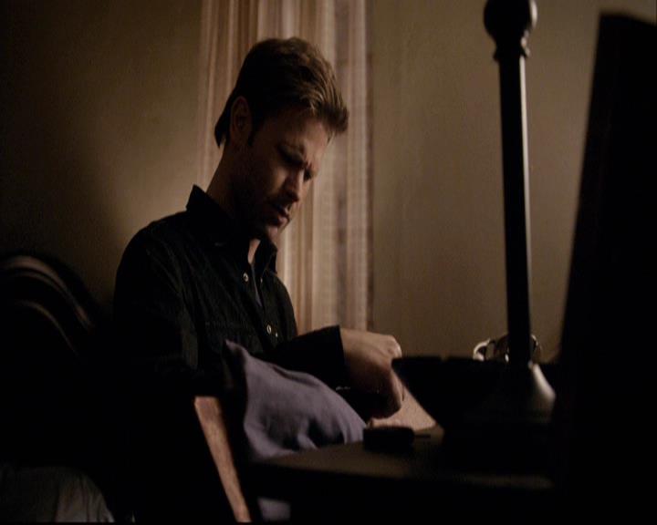 VampireDiariesWorld-dot-org_2x18TheLastDance0654.jpg