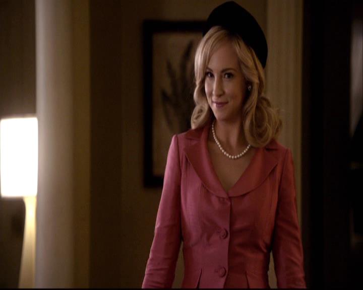 VampireDiariesWorld-dot-org_2x18TheLastDance0730.jpg