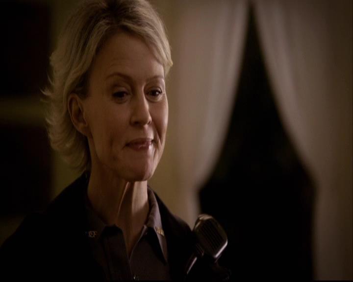 VampireDiariesWorld-dot-org_2x18TheLastDance0735.jpg