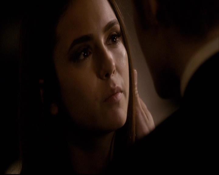 VampireDiariesWorld-dot-org_2x18TheLastDance0803.jpg