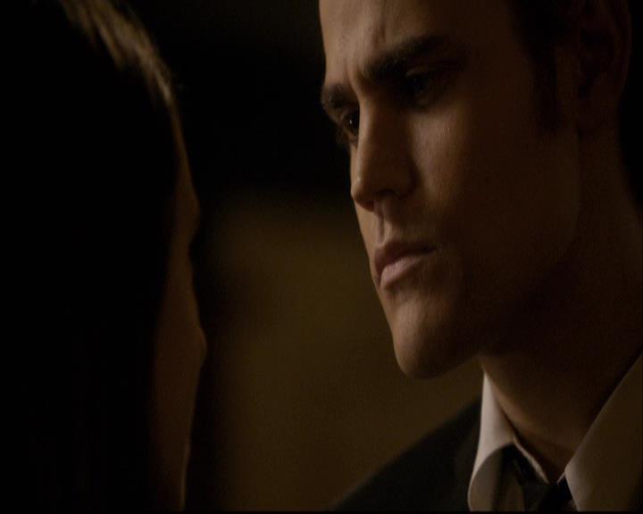 VampireDiariesWorld-dot-org_2x18TheLastDance0812.jpg