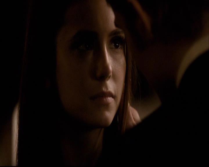 VampireDiariesWorld-dot-org_2x18TheLastDance0821.jpg