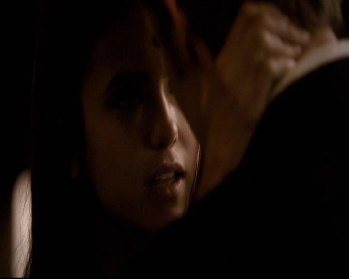 VampireDiariesWorld-dot-org_2x18TheLastDance0827.jpg