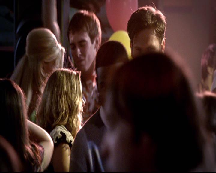 VampireDiariesWorld-dot-org_2x18TheLastDance0868.jpg