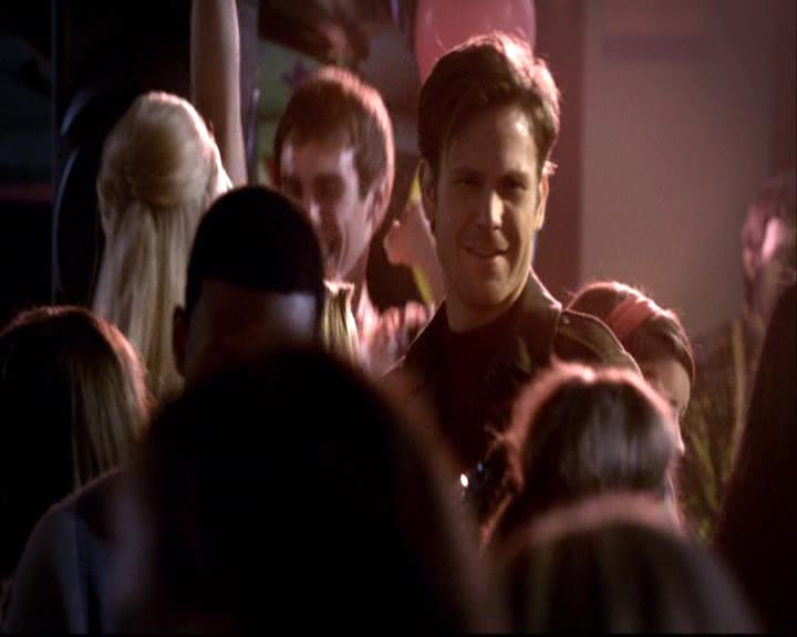 VampireDiariesWorld-dot-org_2x18TheLastDance0869.jpg