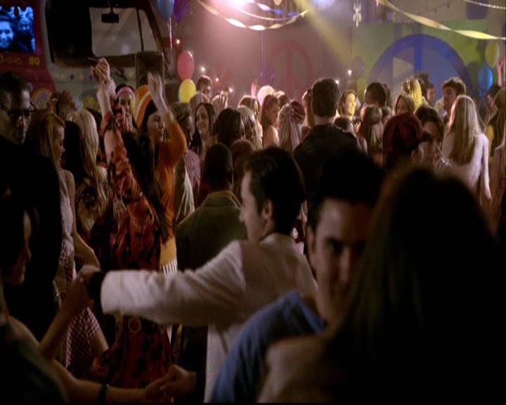 VampireDiariesWorld-dot-org_2x18TheLastDance0877.jpg