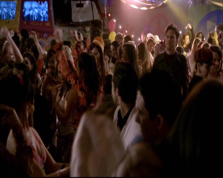 VampireDiariesWorld-dot-org_2x18TheLastDance0879.jpg