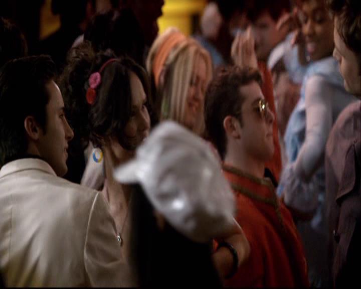 VampireDiariesWorld-dot-org_2x18TheLastDance0881.jpg