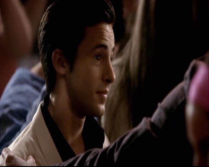 VampireDiariesWorld-dot-org_2x18TheLastDance0893.jpg