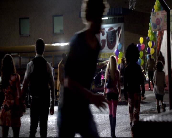 VampireDiariesWorld-dot-org_2x18TheLastDance0898.jpg