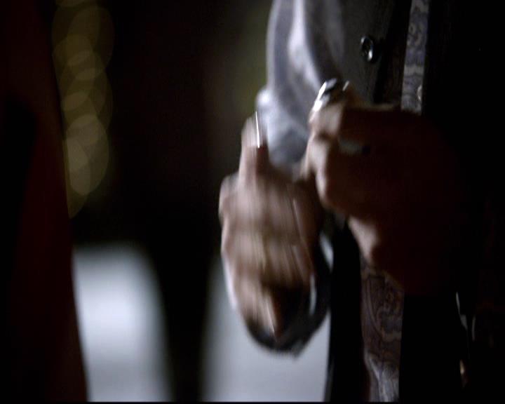 VampireDiariesWorld-dot-org_2x18TheLastDance0902.jpg