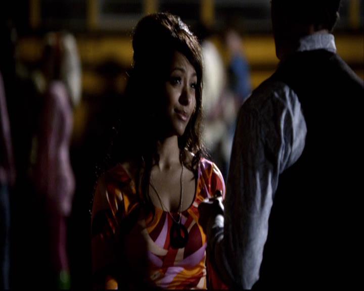 VampireDiariesWorld-dot-org_2x18TheLastDance0907.jpg