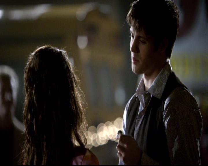 VampireDiariesWorld-dot-org_2x18TheLastDance0908.jpg