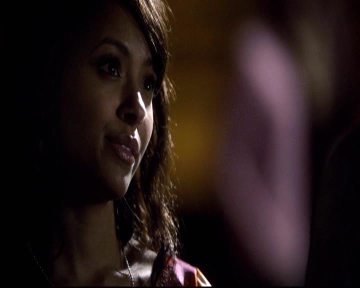 VampireDiariesWorld-dot-org_2x18TheLastDance0911.jpg