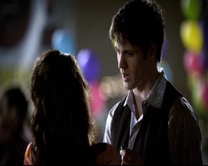 VampireDiariesWorld-dot-org_2x18TheLastDance0928.jpg