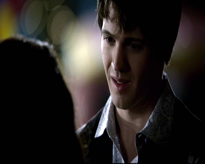 VampireDiariesWorld-dot-org_2x18TheLastDance0932.jpg