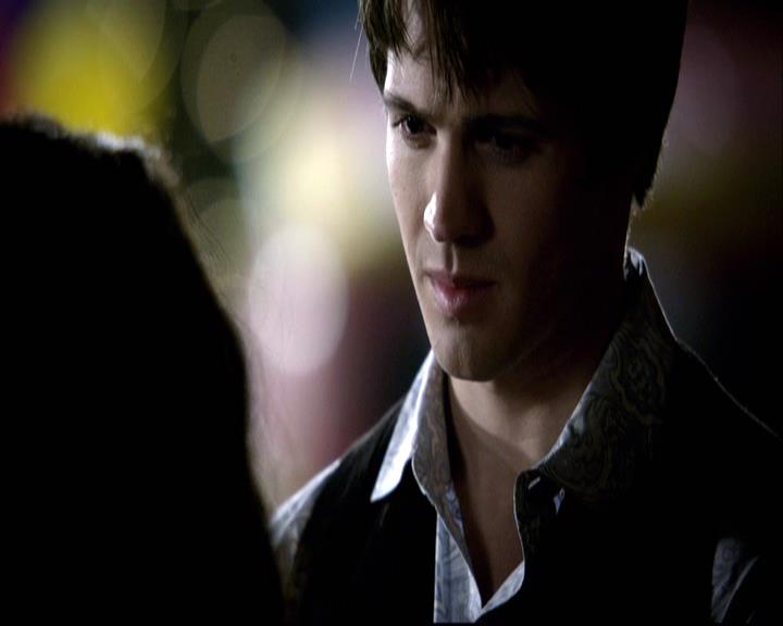 VampireDiariesWorld-dot-org_2x18TheLastDance0944.jpg