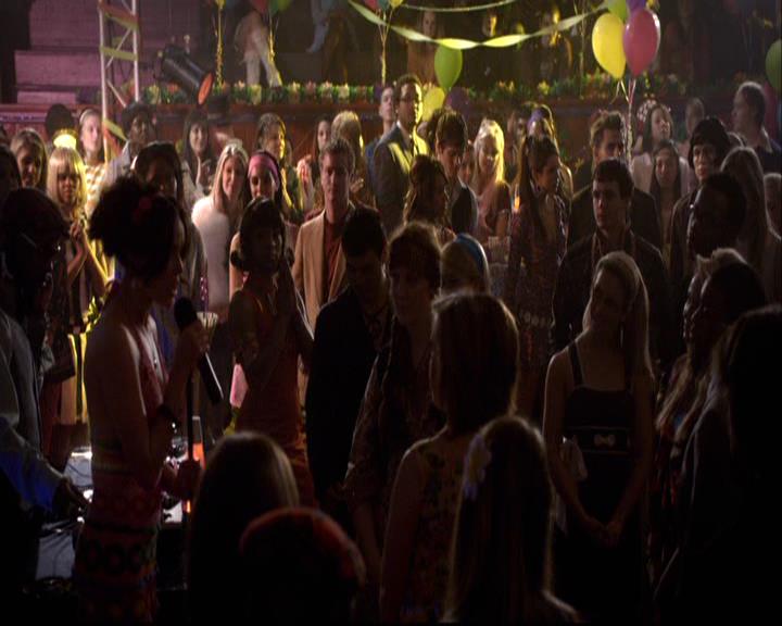 VampireDiariesWorld-dot-org_2x18TheLastDance0999.jpg