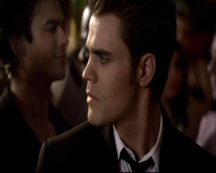 VampireDiariesWorld-dot-org_2x18TheLastDance1012.jpg