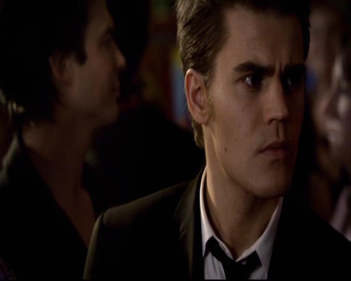 VampireDiariesWorld-dot-org_2x18TheLastDance1013.jpg