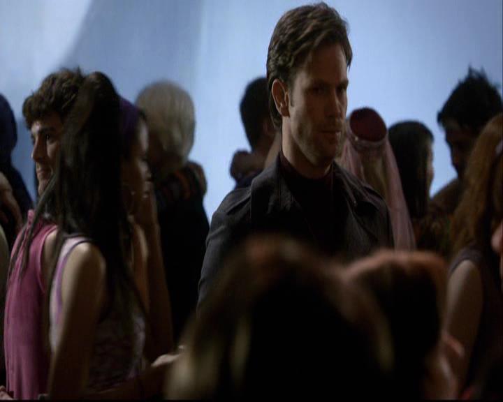 VampireDiariesWorld-dot-org_2x18TheLastDance1041.jpg