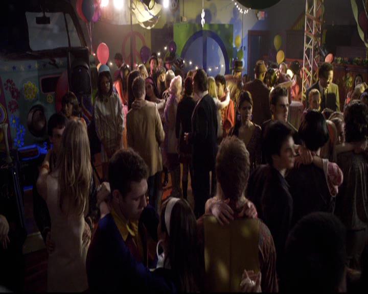 VampireDiariesWorld-dot-org_2x18TheLastDance1043.jpg