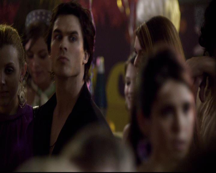 VampireDiariesWorld-dot-org_2x18TheLastDance1083.jpg