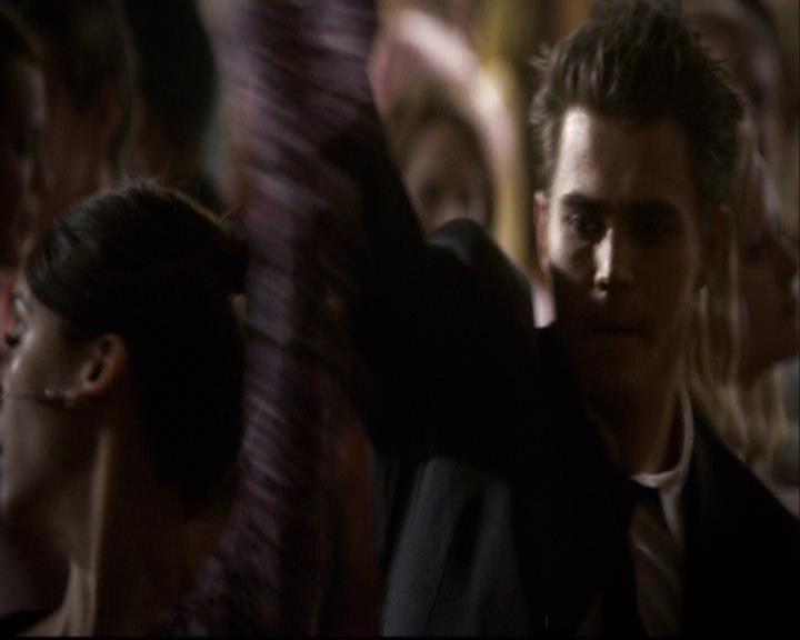 VampireDiariesWorld-dot-org_2x18TheLastDance1084.jpg