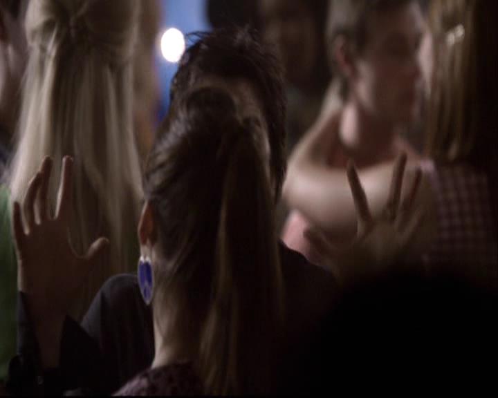 VampireDiariesWorld-dot-org_2x18TheLastDance1098.jpg