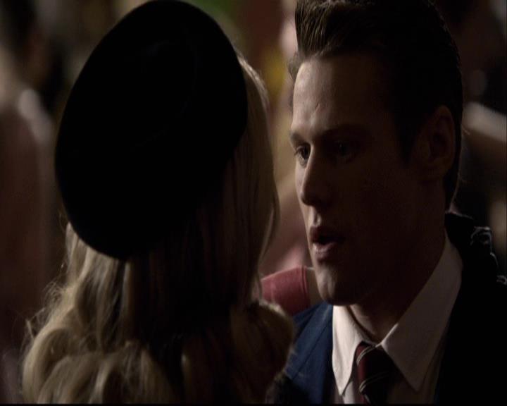 VampireDiariesWorld-dot-org_2x18TheLastDance1127.jpg