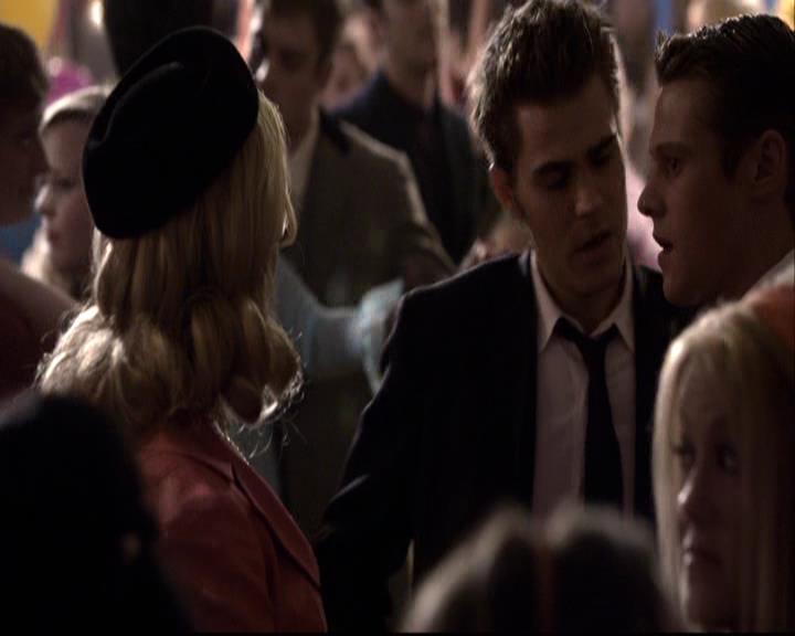 VampireDiariesWorld-dot-org_2x18TheLastDance1134.jpg